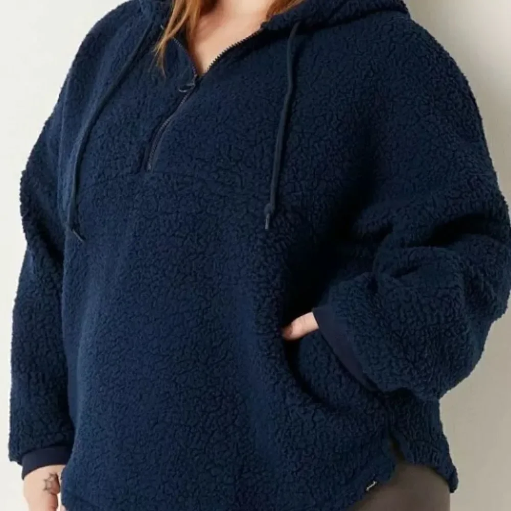 Victoria’s Secret Pink Varsity Sherpa Half Zip Pullover cozy Hoodie Ensing Blue